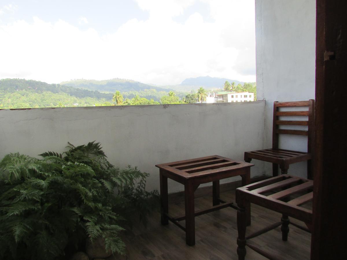 Weligama Holiday Inn Badulla Zewnętrze zdjęcie